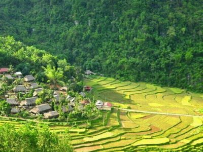 8-hour loop trails by motorbike. packgage tour Jungle ride pu luong Offbeat Treks Pu Luong 2 days 1 night