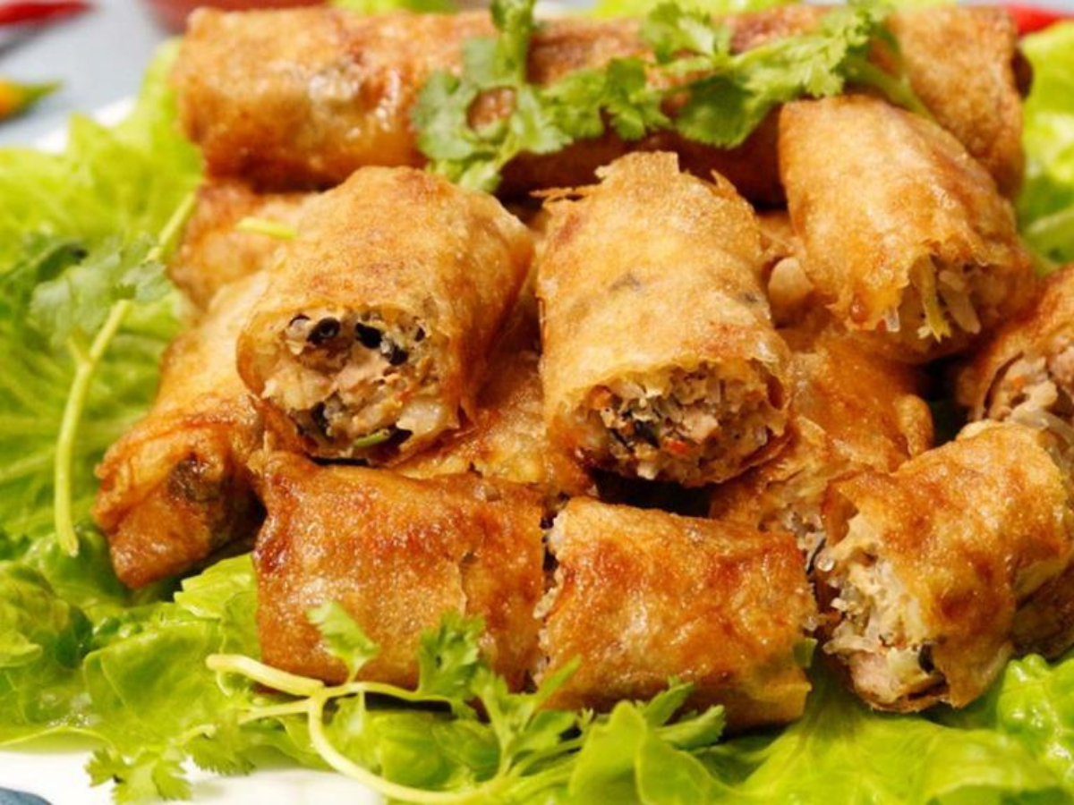 Impressed with fried spring rolls in Hanoi