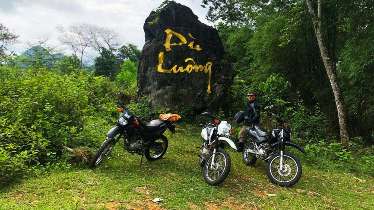 Pu Luong Motorbike Tour 2D1N