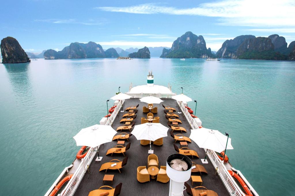 Lan Ha Bay Cat Ba Island Au Co Cruise 2D1N